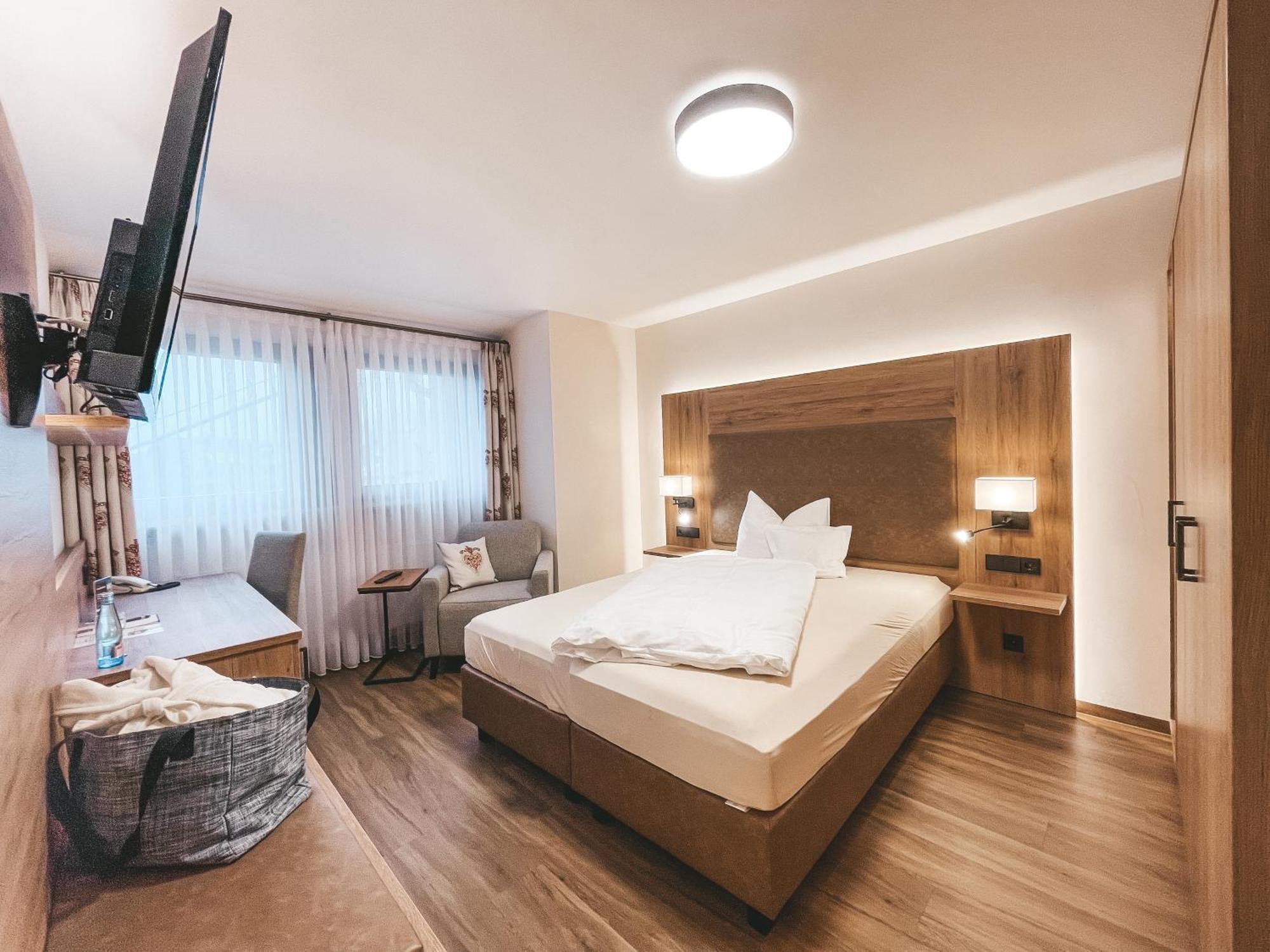 Hotel Badischer Hof Biberach bei Offenburg Kültér fotó